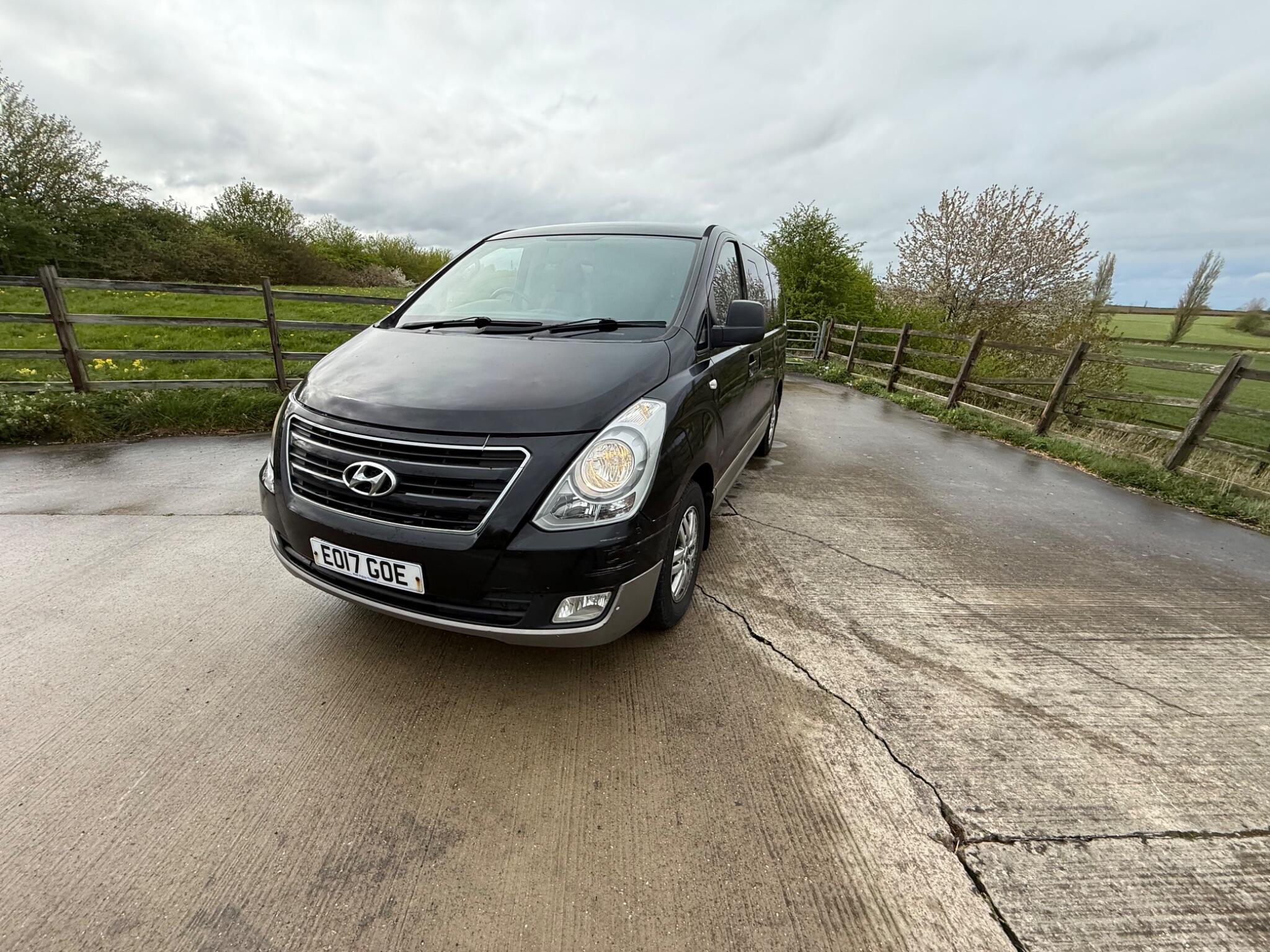 Hyundai i800 2.5 CRDi SE Auto Euro 6 5dr — photo 55 of 100